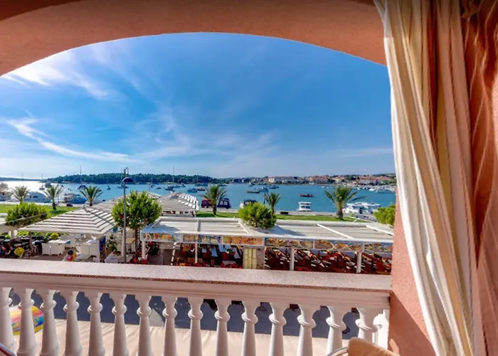 Apartments Belvi